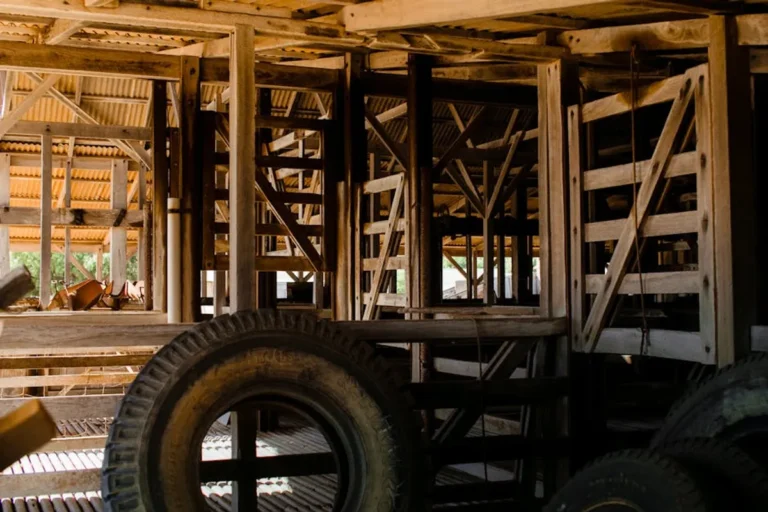 Best Materials for Rural Homes